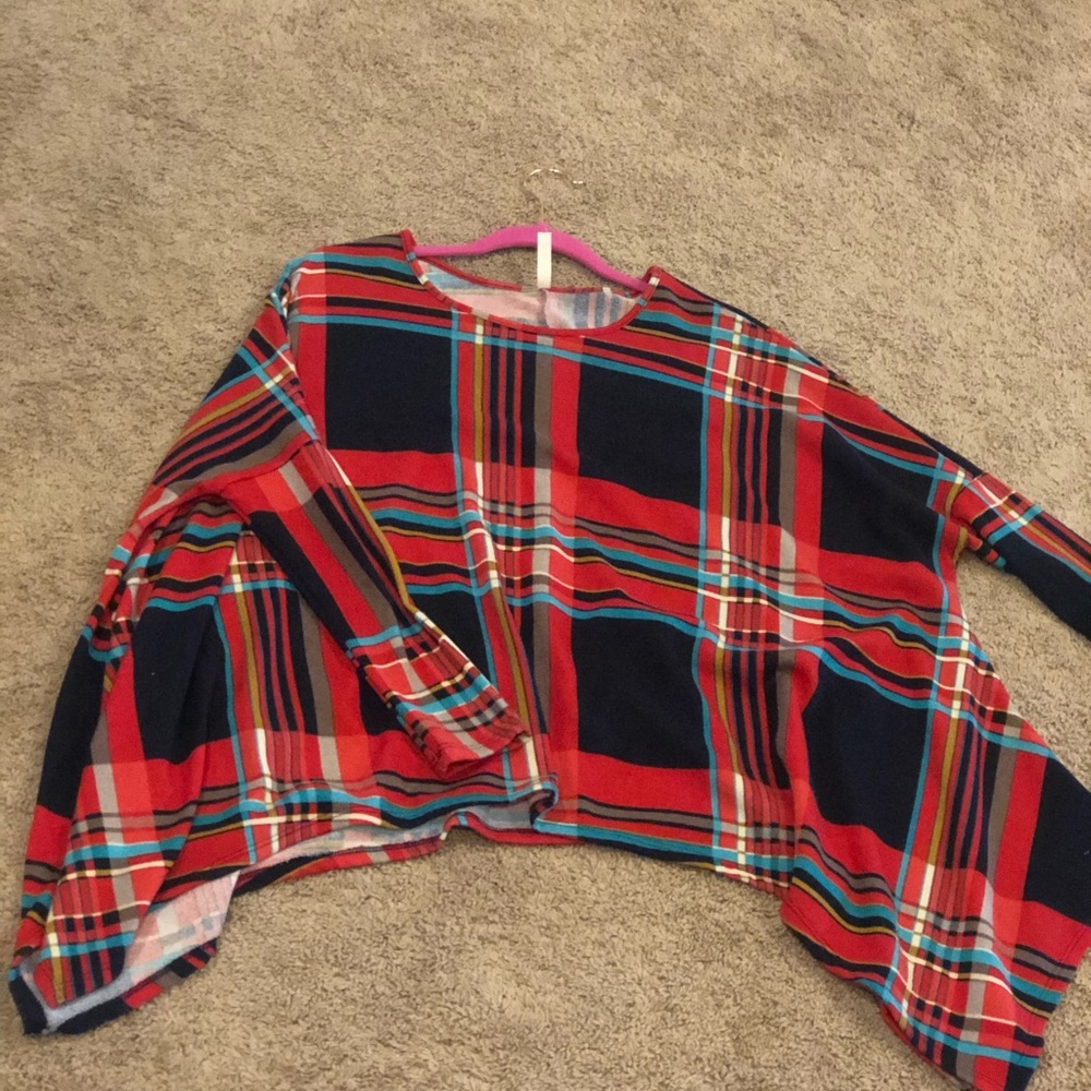 Long sleeve flowy top